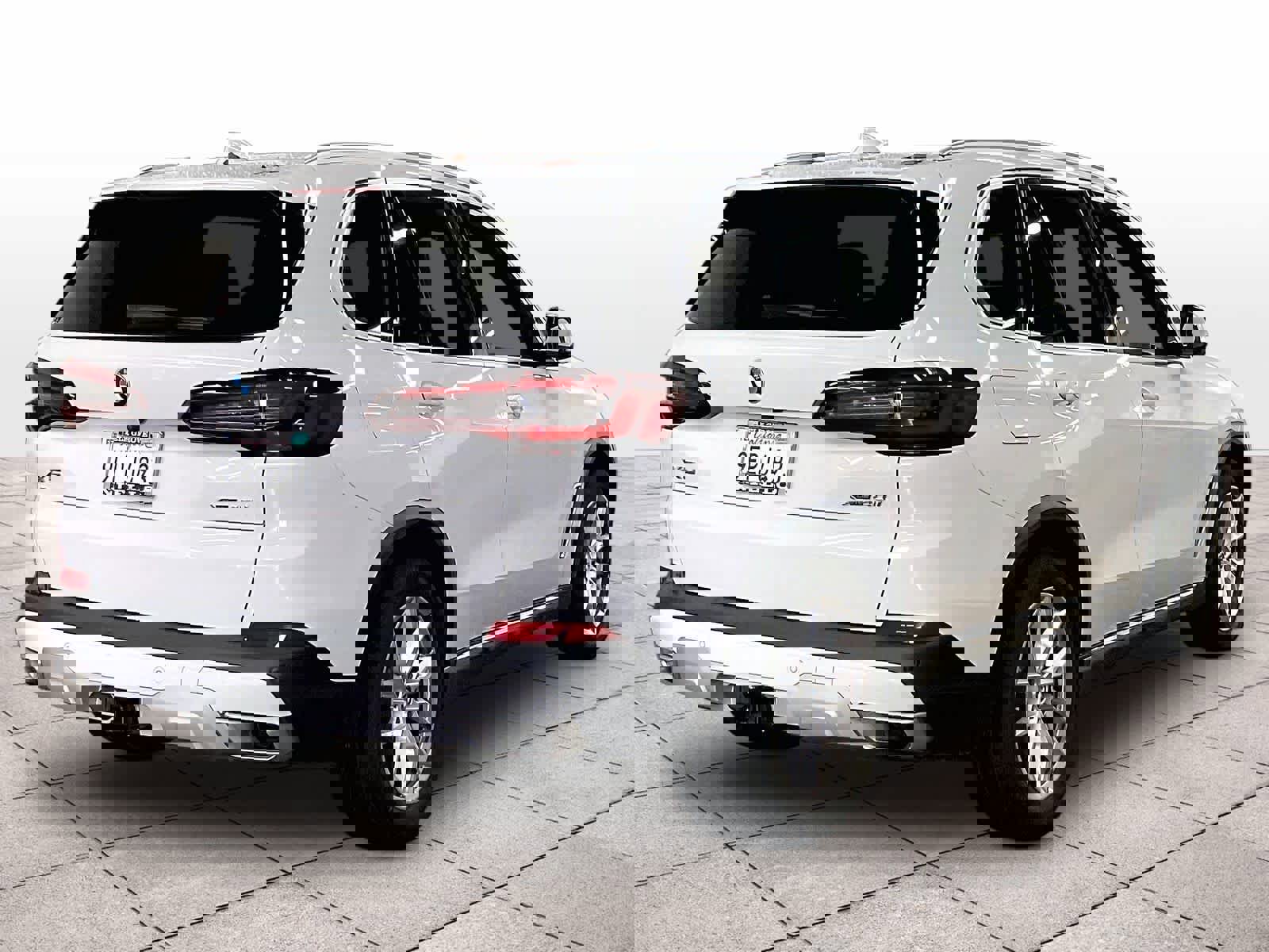 Used 2023 BMW X5 xDrive40i w/ Parking Assistance Package image 14