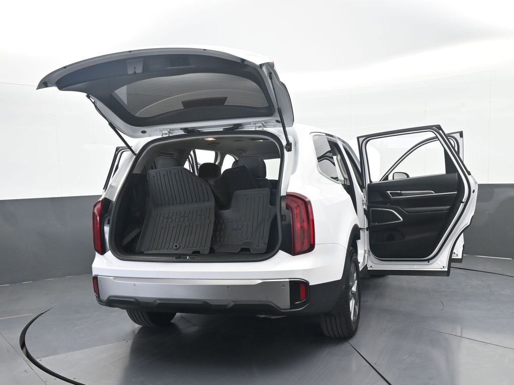 Used 2025 Kia Telluride LX FWD image 77