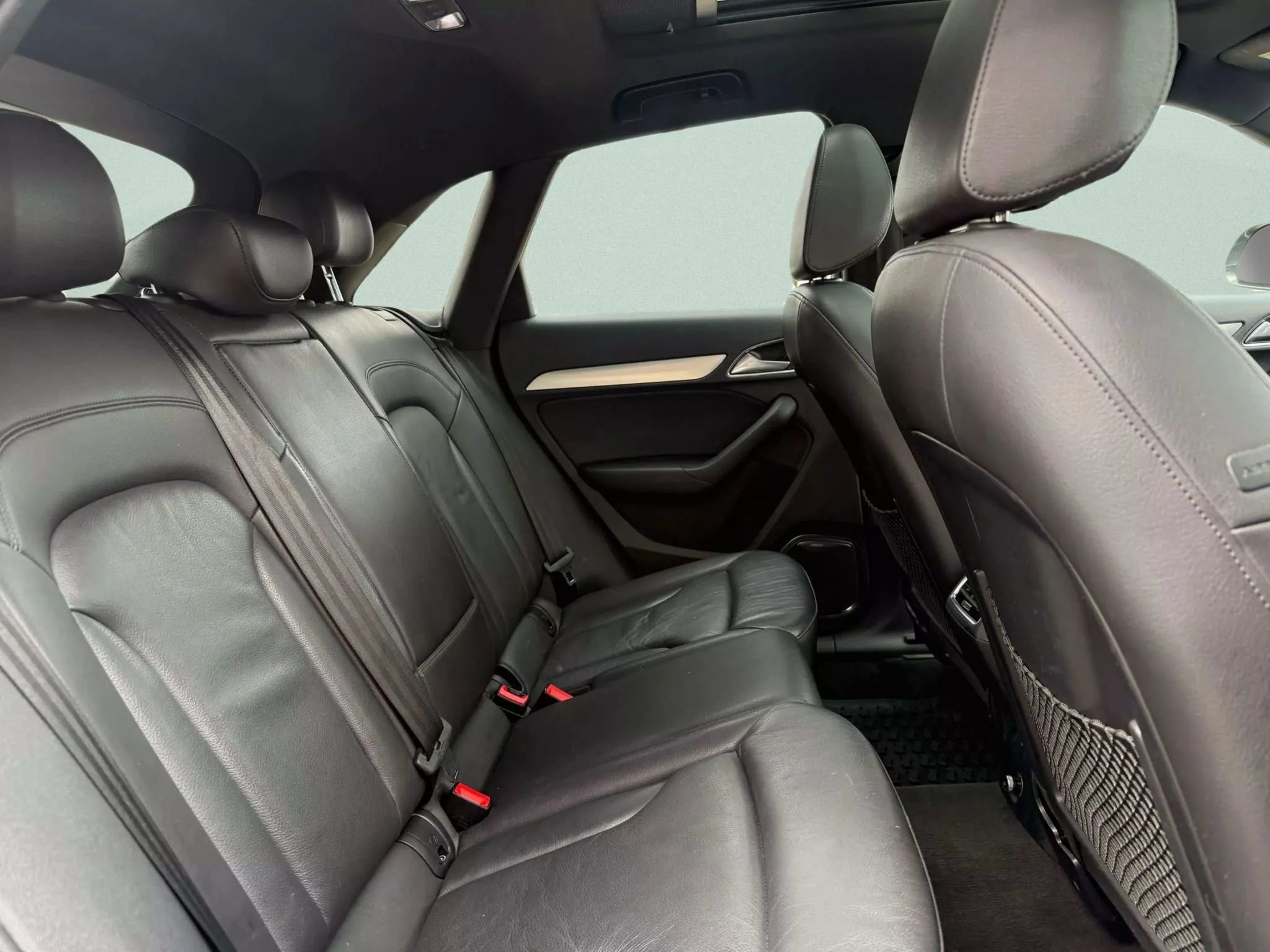 Used 2018 Audi Q3 2.0T Premium Plus w/ Premium Plus Package AWD/4WD image 19