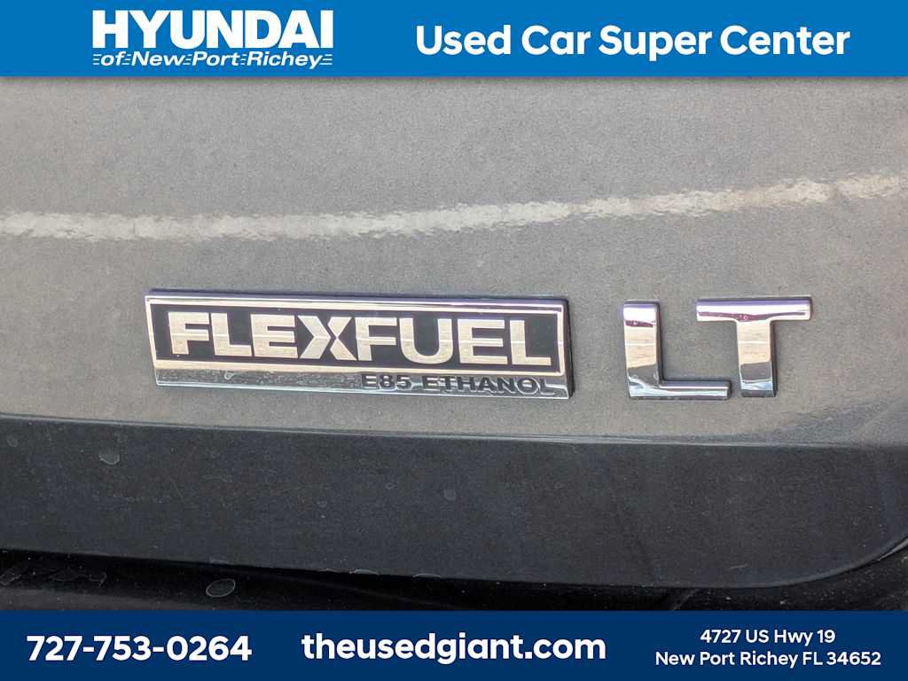 Used 2010 Chevrolet HHR LT FWD image 13