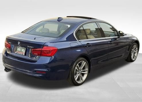 Used 2018 BMW 330i xDrive Sedan image 6