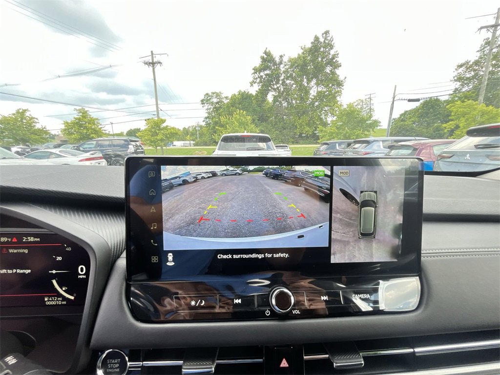 New 2025 Mitsubishi Outlander SE image 17