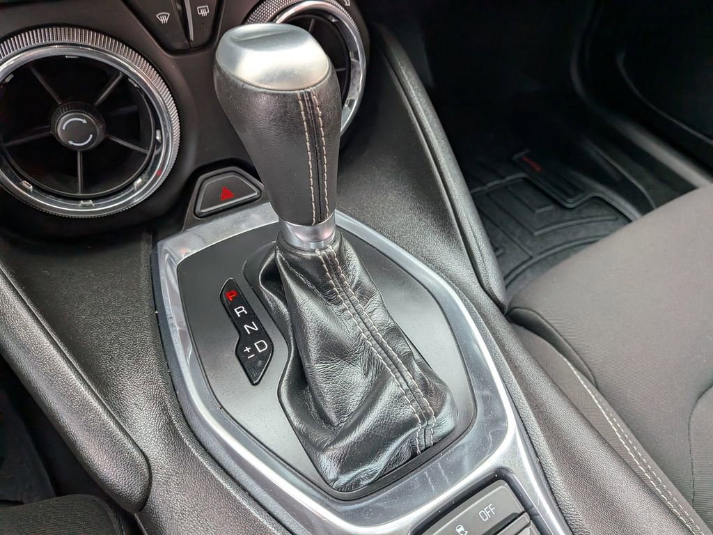 Used 2017 Chevrolet Camaro LT image 20