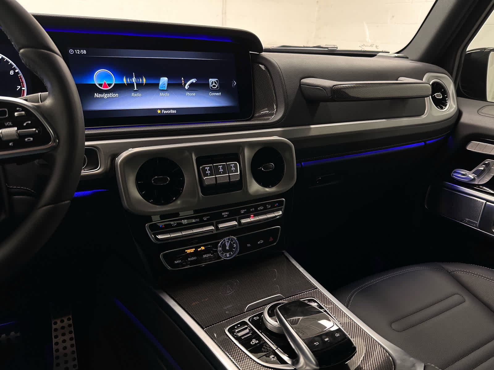 Used 2024 Mercedes-Benz G 550 w/ Night Package image 28