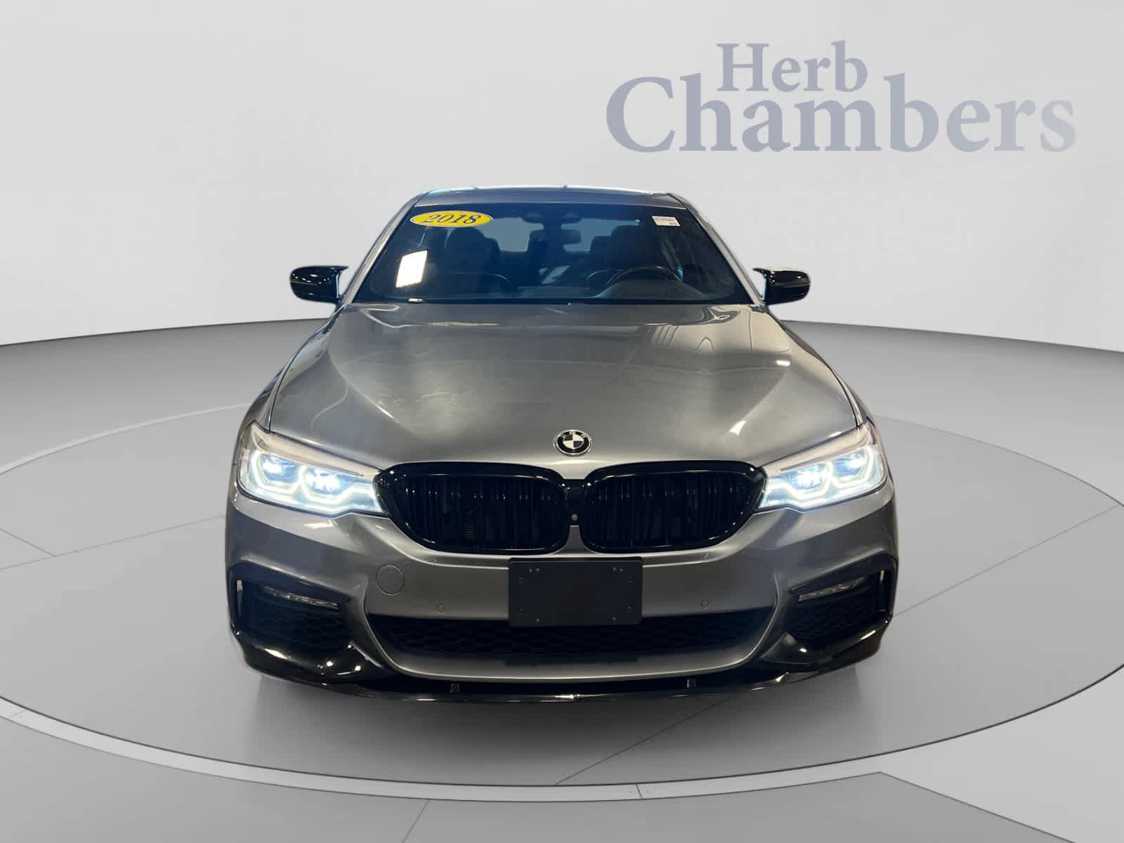 Used 2018 BMW 540i xDrive AWD/4WD image 2