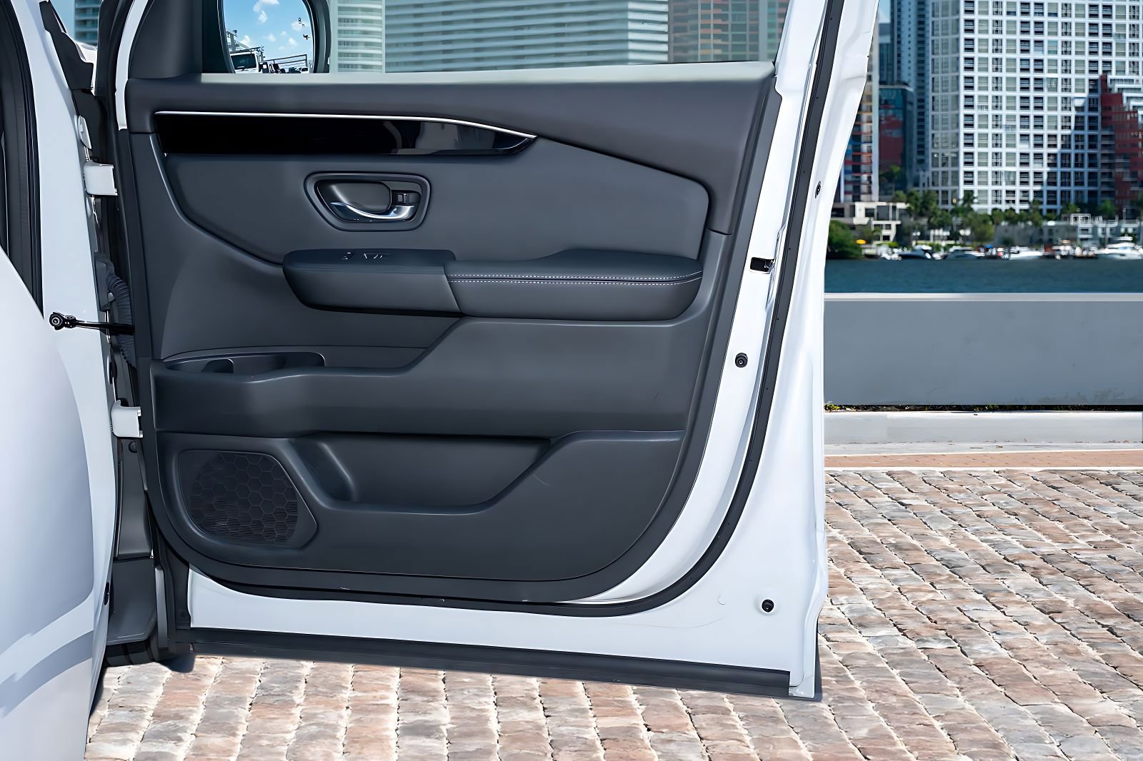 Certified 2023 Honda Pilot Touring image 14