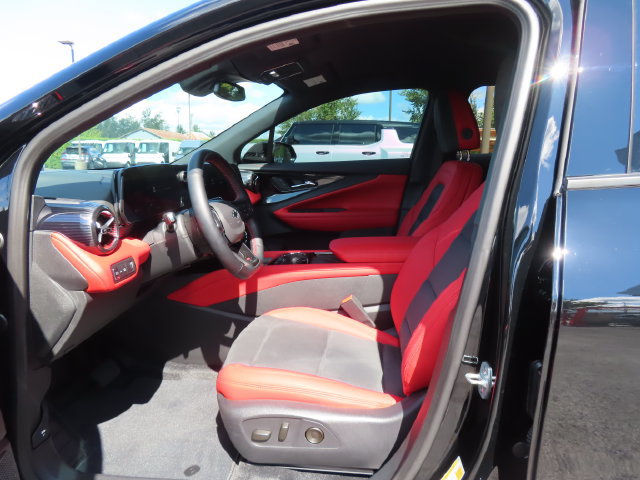 Certified 2025 Chevrolet Blazer EV RS AWD/4WD image 13