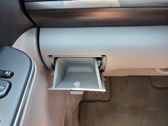 Used 2016 Toyota Camry LE FWD image 21