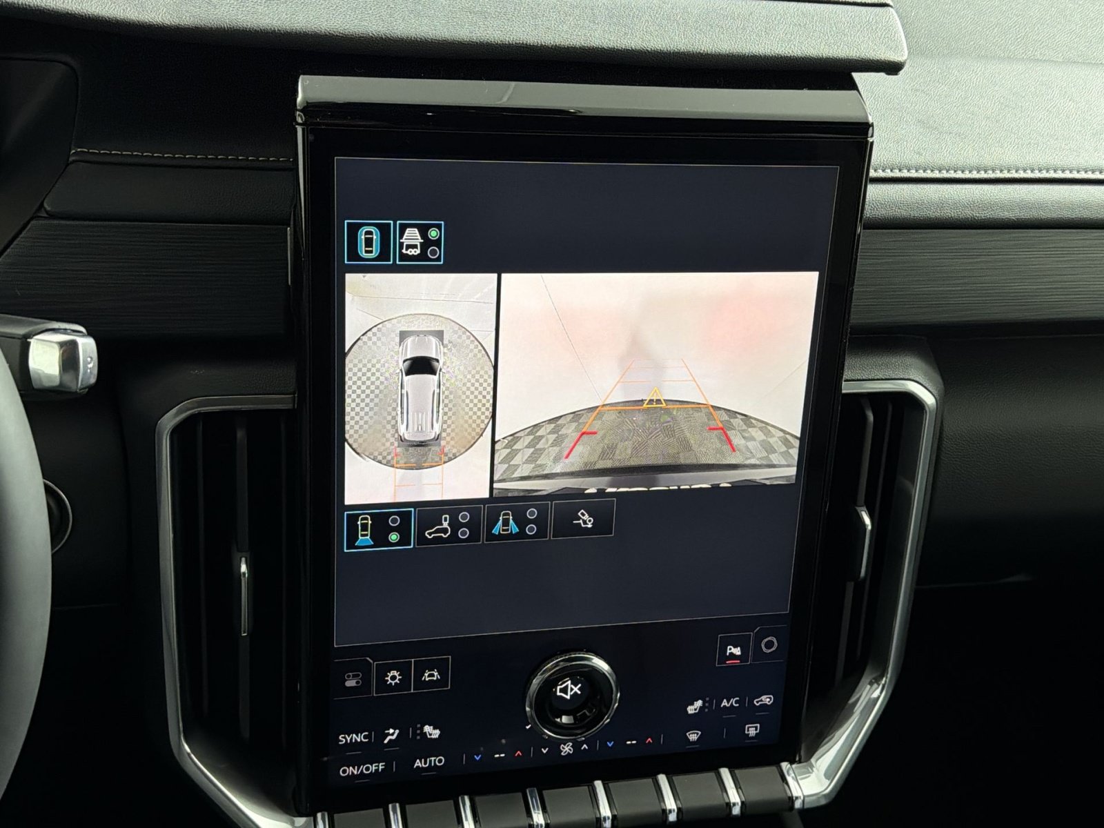 New 2026 GMC Acadia Elevation w/ Elevation Premium Package FWD image 19