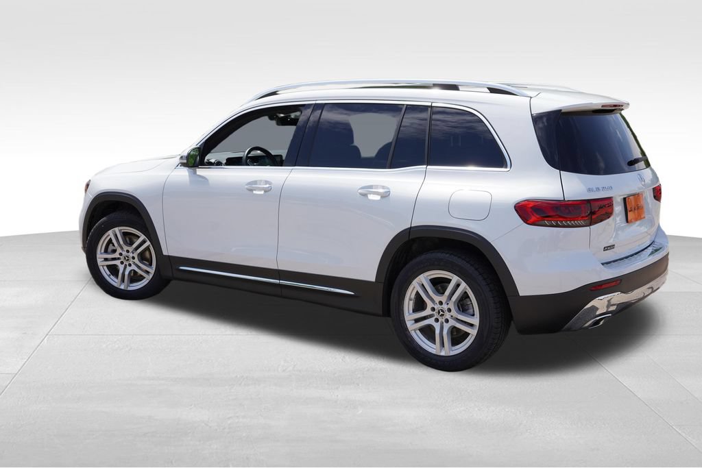 Used 2022 Mercedes-Benz GLB 250 4MATIC image 8