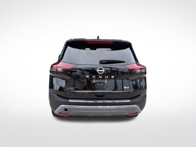Used 2023 Nissan Rogue SV w/ SV Premium B Package FWD image 4