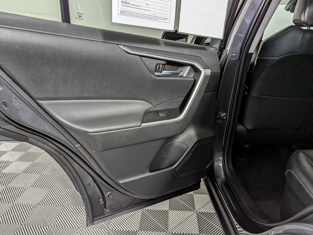 Used 2024 Toyota RAV4 XLE Premium image 45