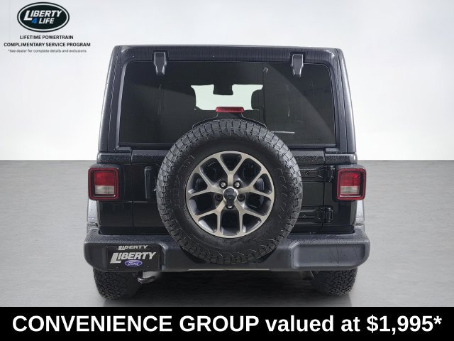 Used 2024 Jeep Wrangler Unlimited Sport AWD/4WD image 4