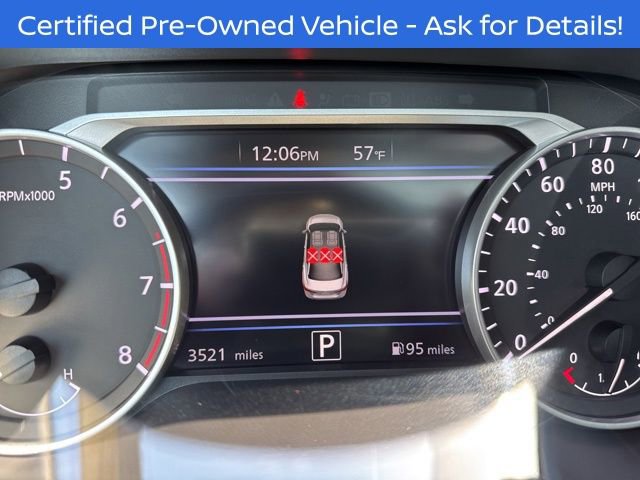 Used 2025 Nissan Sentra SR w/ SR Premium Package image 11