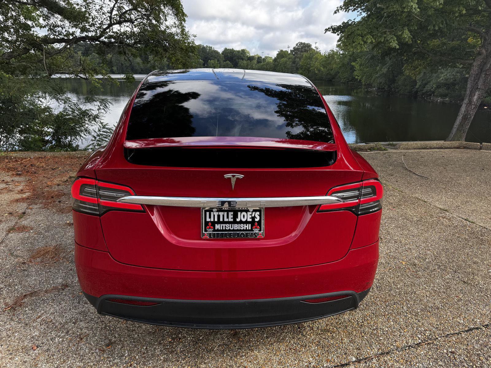 Used 2016 Tesla Model X 60D AWD/4WD image 7