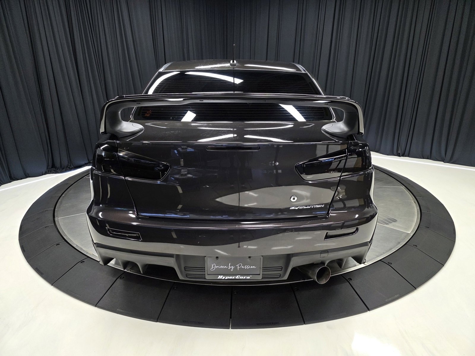 Used 2015 Mitsubishi Lancer Evolution GSR image 9