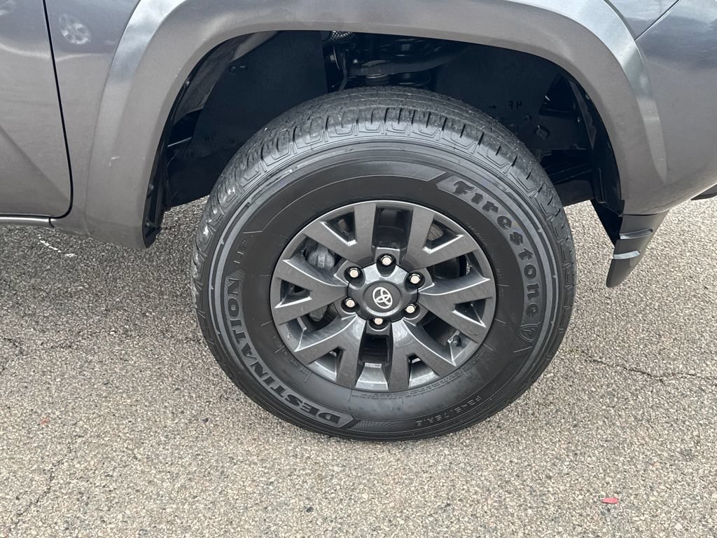 Used 2023 Toyota Tacoma SR5 AWD/4WD image 42