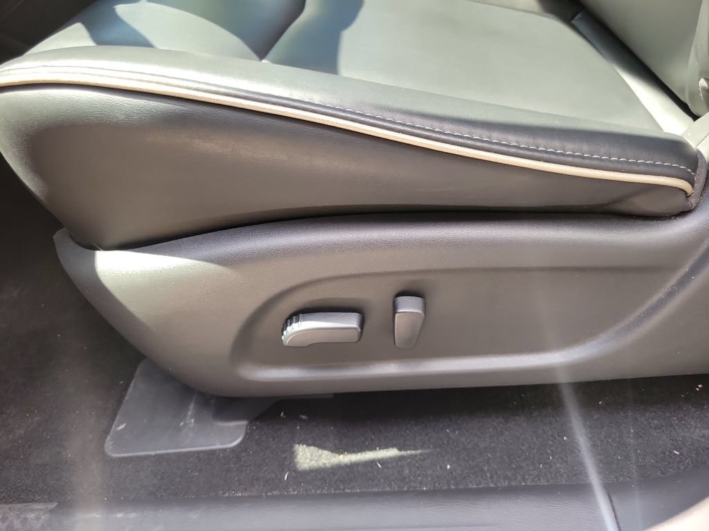 Used 2019 INFINITI QX60 Pure AWD/4WD image 18