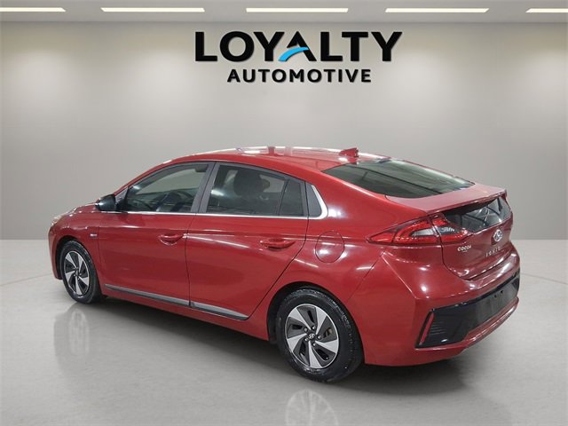 Used 2019 Hyundai Ioniq SEL image 3