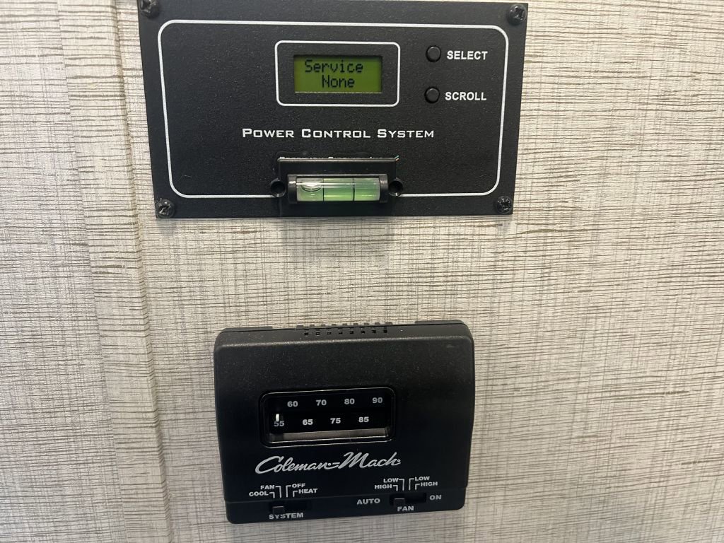 Used 2022 Ford E-450 and Econoline 450 Super Duty w/ Motorhome Prep Package image 56