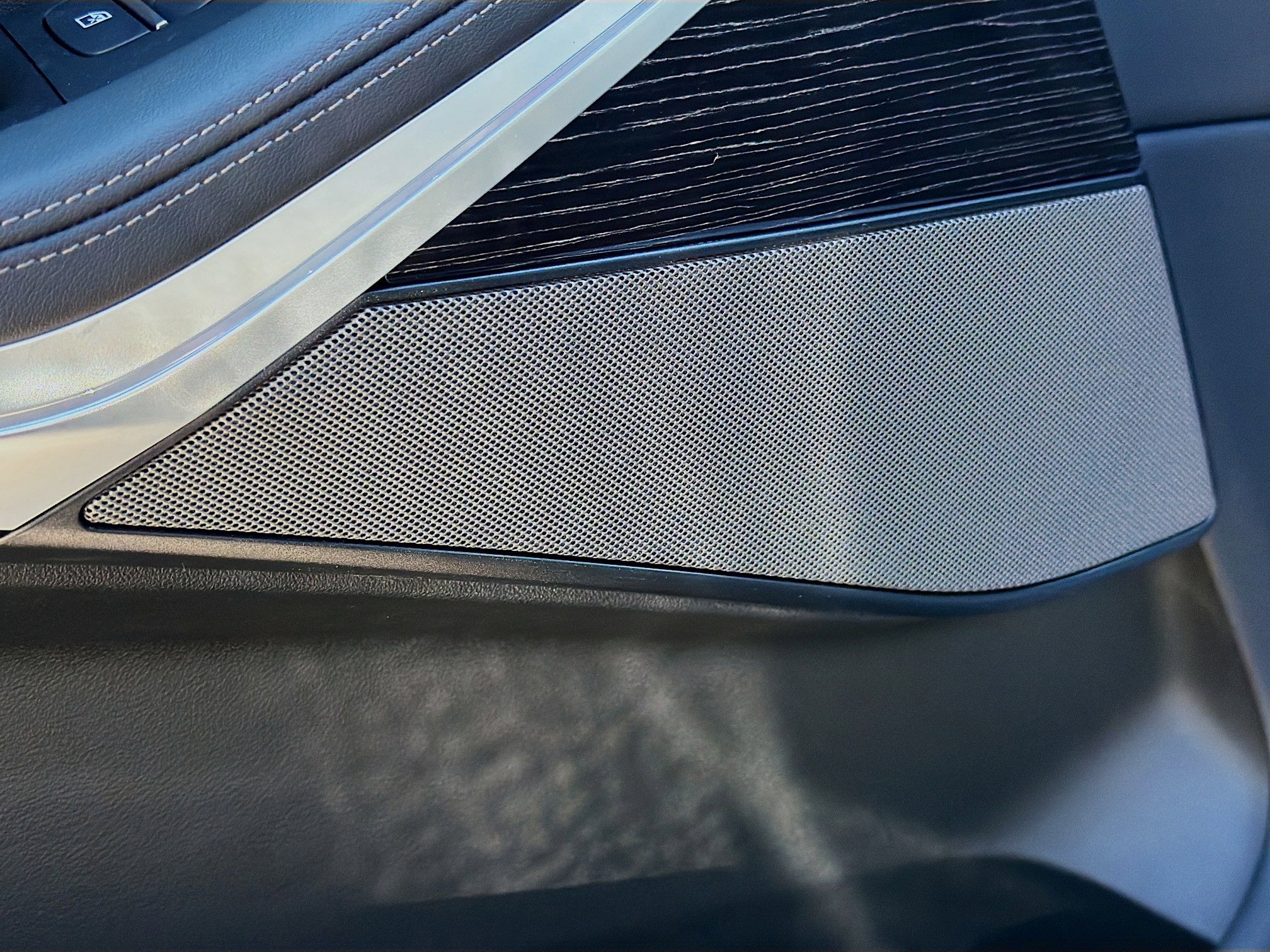 New 2026 BMW X5 sDrive40i image 23