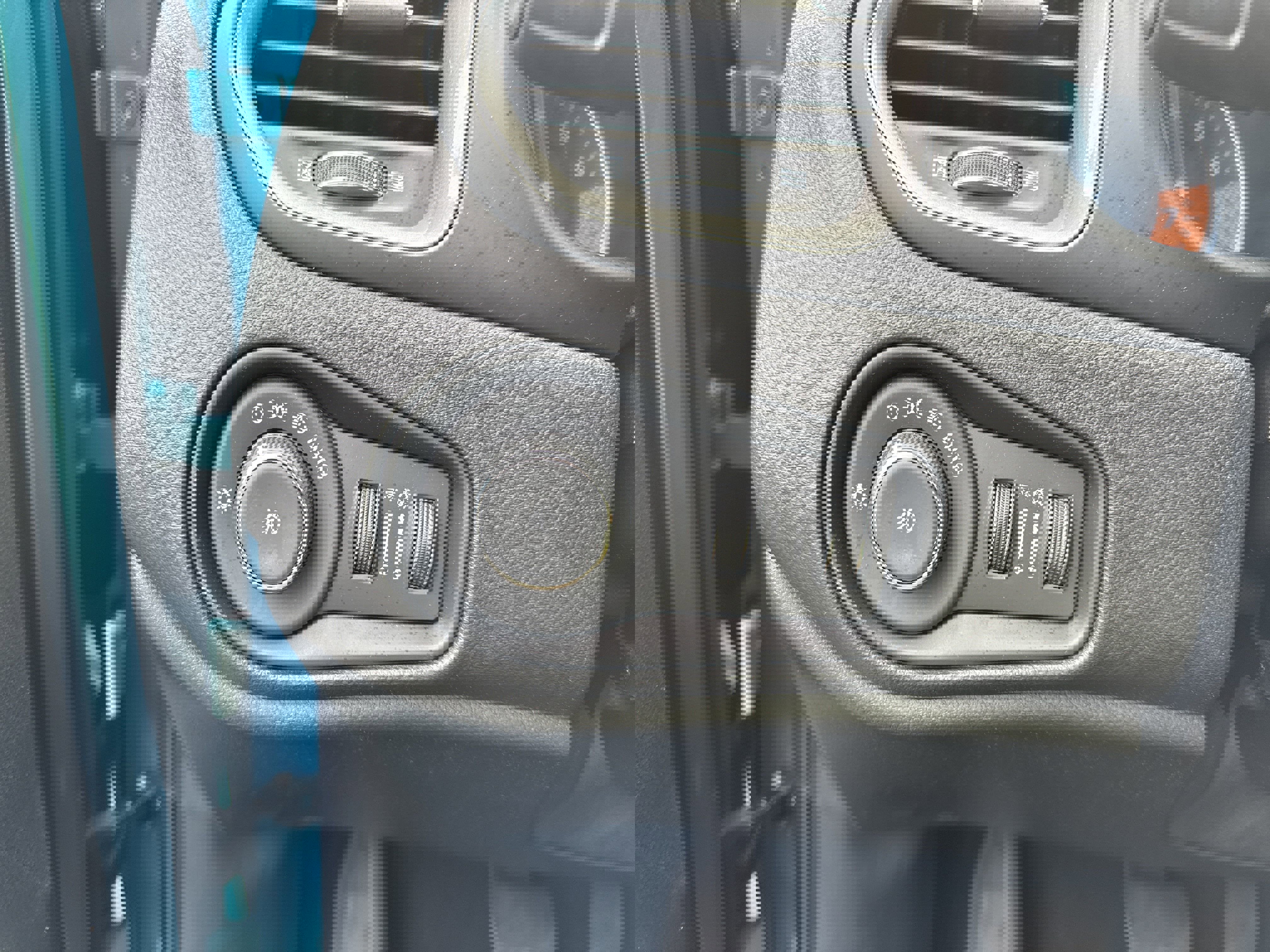 Used 2022 Jeep Renegade Latitude w/ Convenience Group image 16