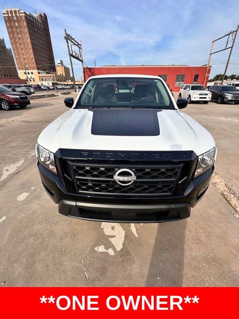 Certified 2024 Nissan Frontier SV w/ Hardbody Edition image 2