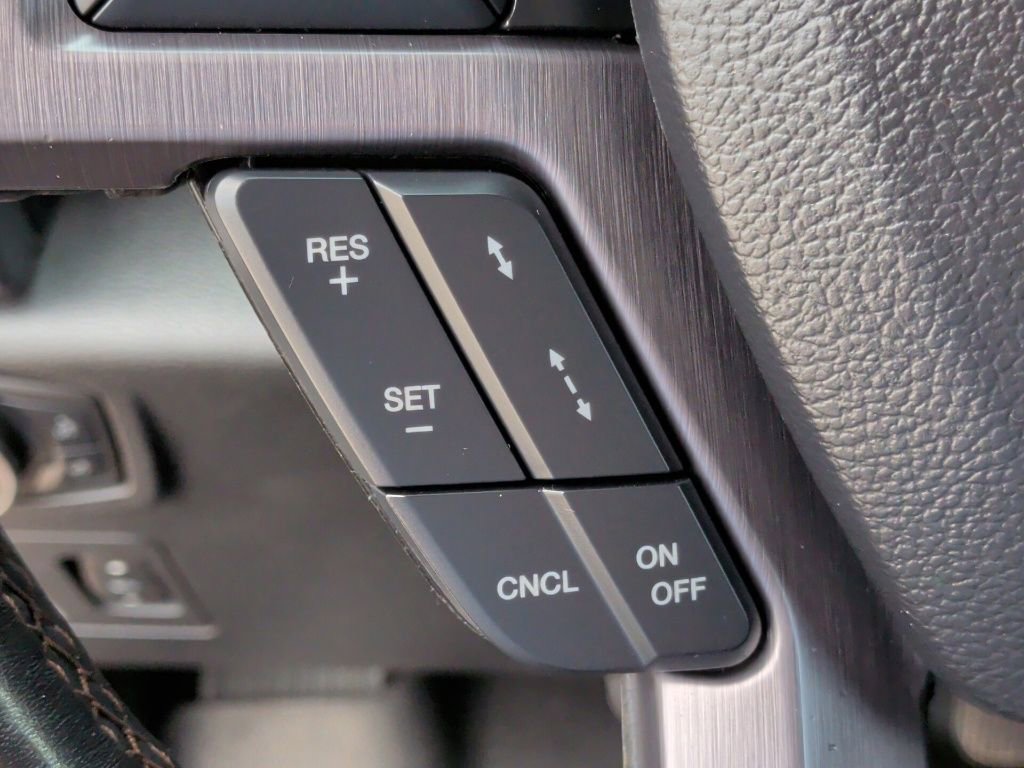 Used 2019 Ford Expedition Platinum image 21