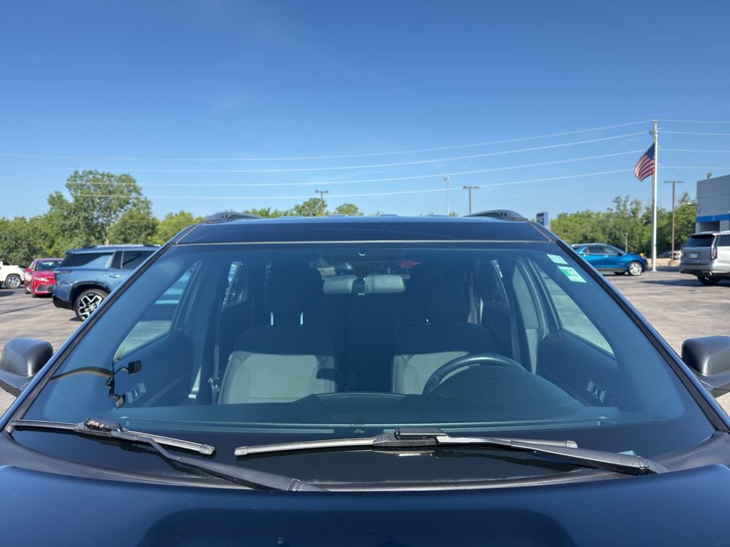 Used 2018 Ford Explorer XLT AWD/4WD image 25