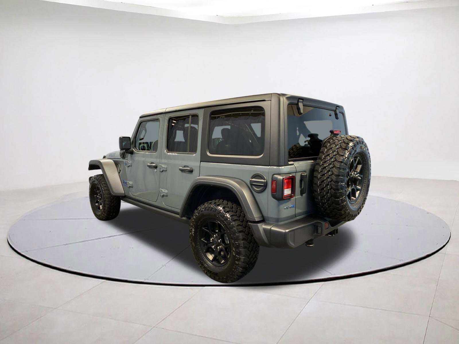 Certified 2025 Jeep Wrangler Willys image 4