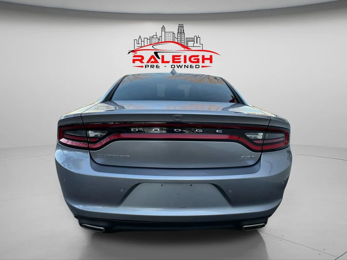 Used 2018 Dodge Charger SXT Plus RWD image 41