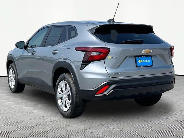 New 2026 Chevrolet Trax LS FWD image 4