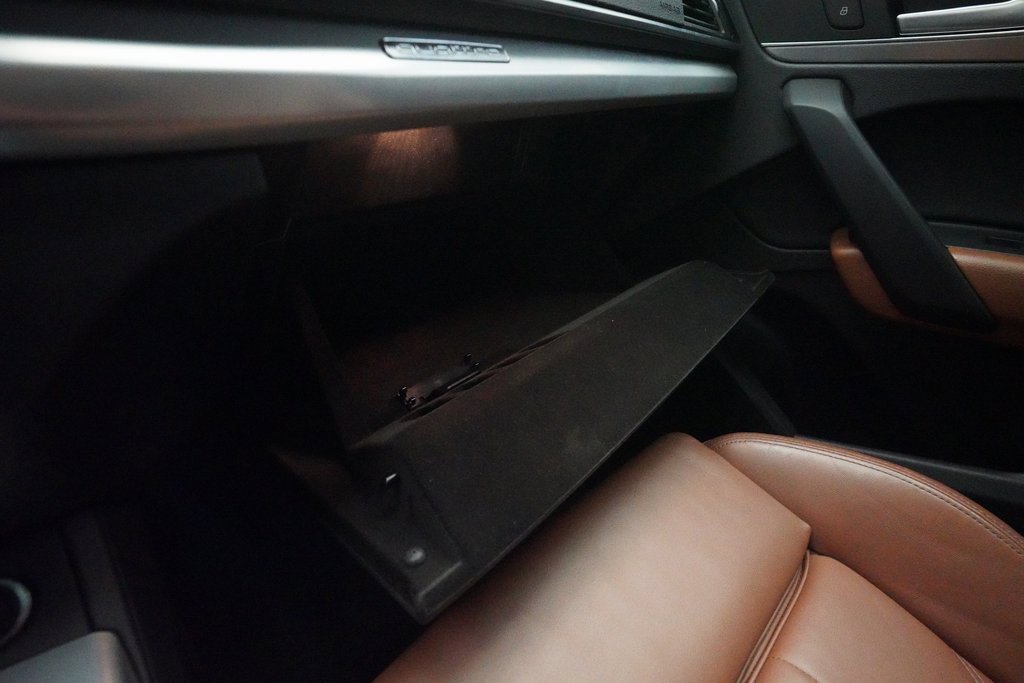 Used 2025 Audi Q5 2.0T Premium image 31