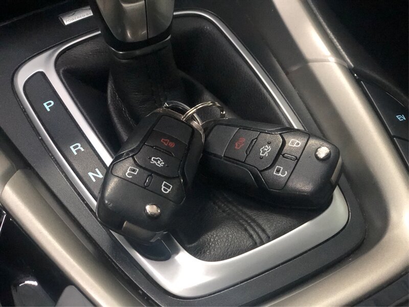 Used 2014 Ford Fusion Energi SE FWD image 23