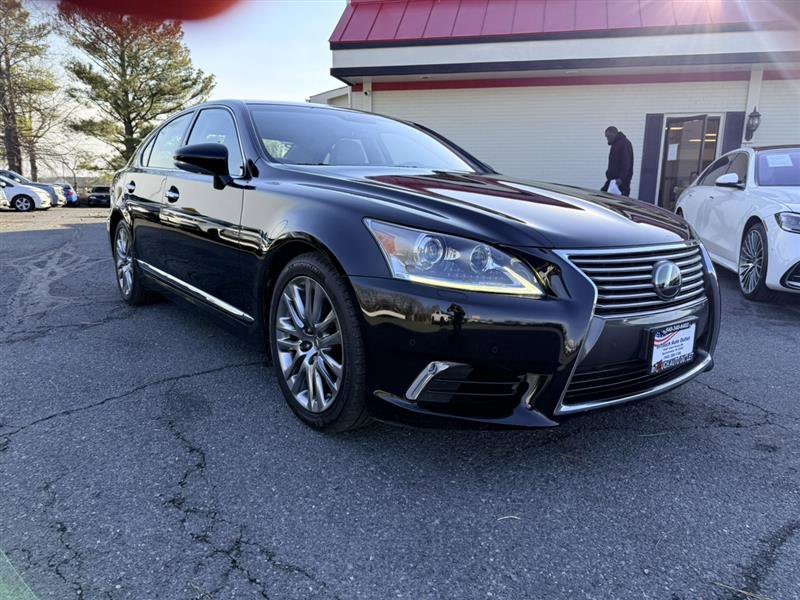Used 2017 Lexus LS 460 LS 460 w/ Comfort Package image 4
