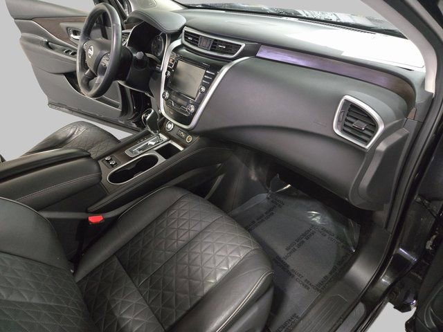 Used 2019 Nissan Murano Platinum image 10