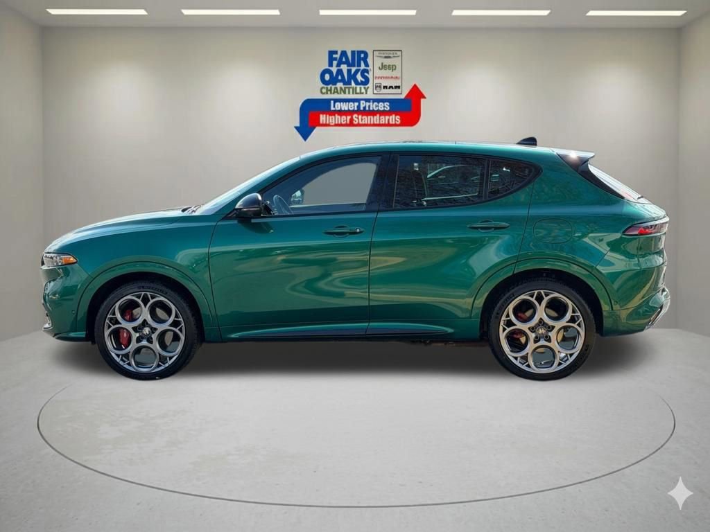Used 2025 Alfa Romeo Tonale Tributo Italiano image 10