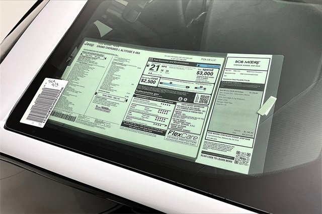 New 2025 Jeep Grand Cherokee L Altitude image 13