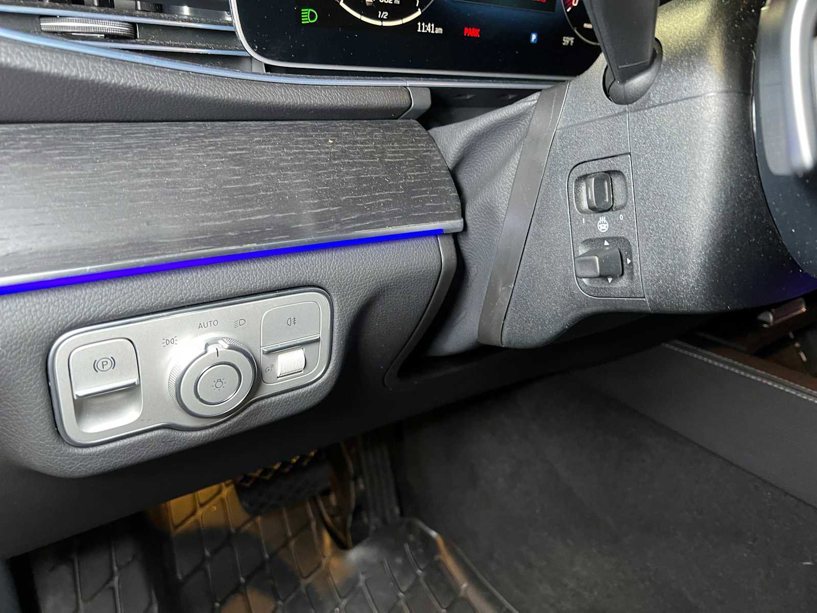 Used 2025 Mercedes-Benz GLE 350 4MATIC image 26