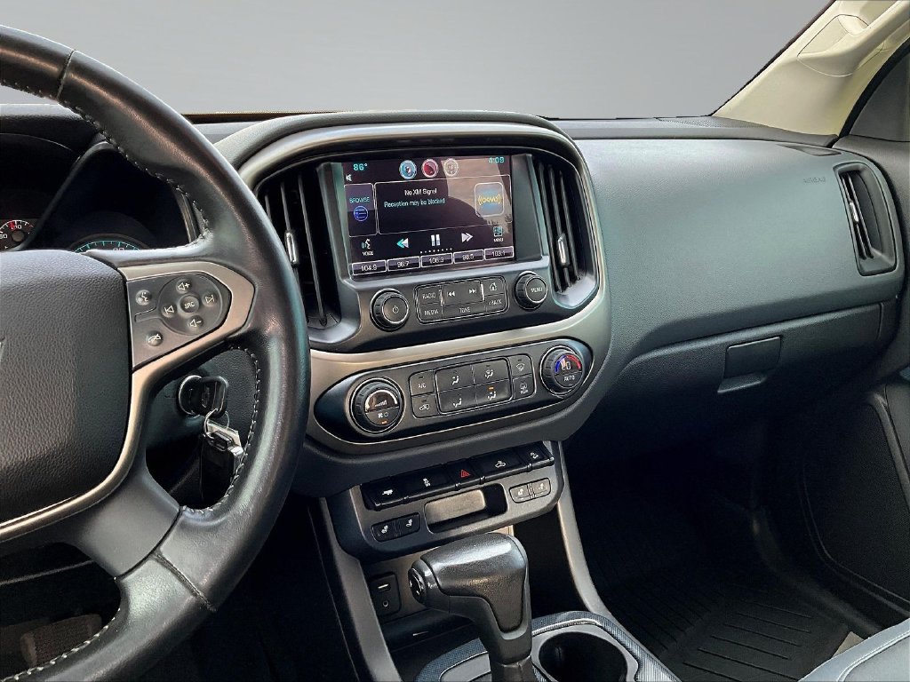 Used 2015 Chevrolet Colorado Z71 AWD/4WD image 12