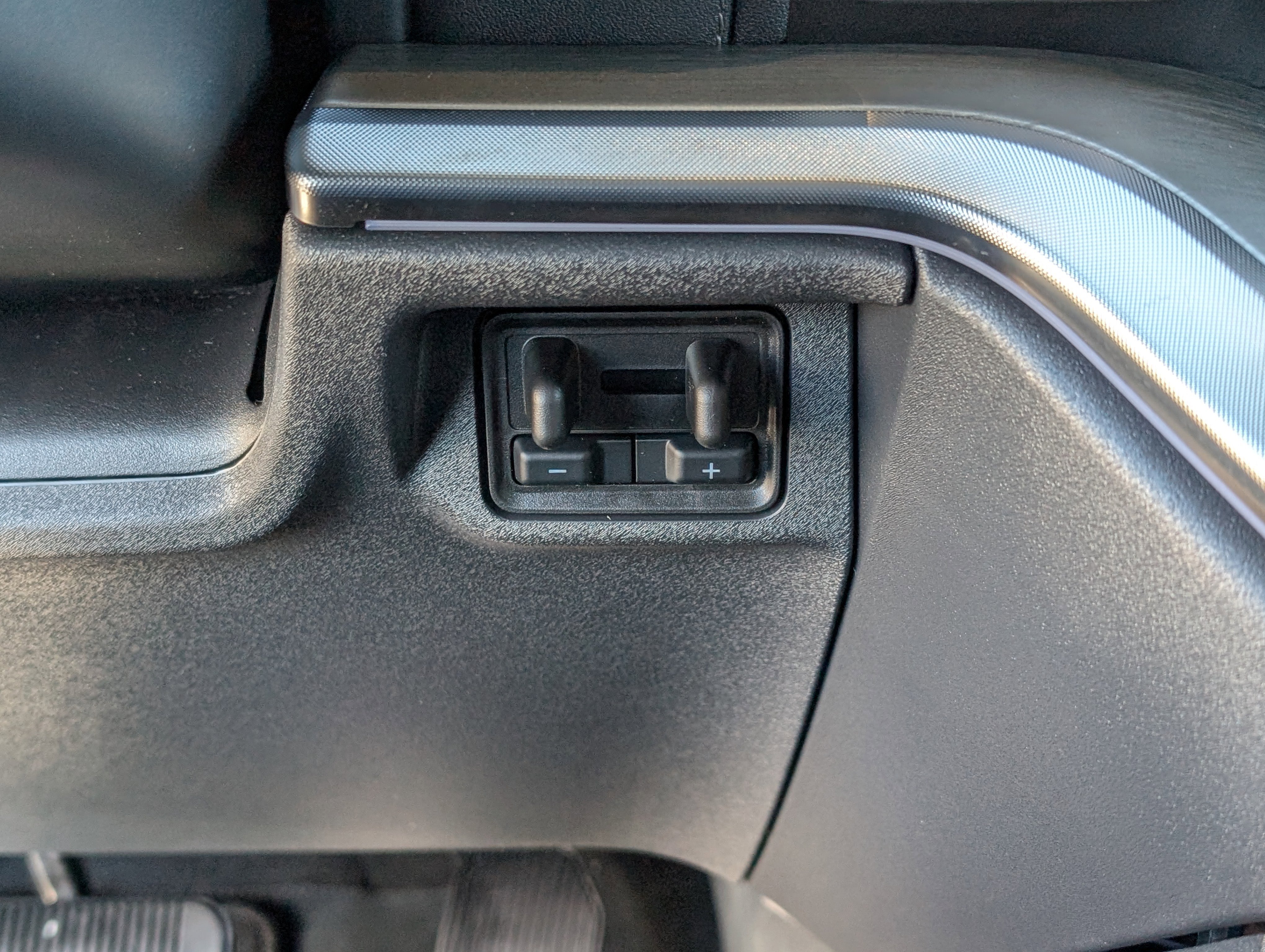 New 2025 Ford Expedition Max Platinum w/ Driver's Package image 23