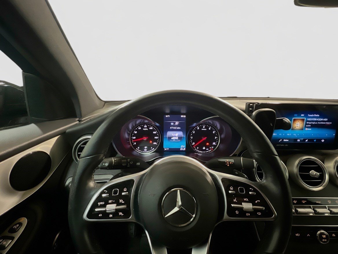Used 2022 Mercedes-Benz GLC 300 4MATIC image 7