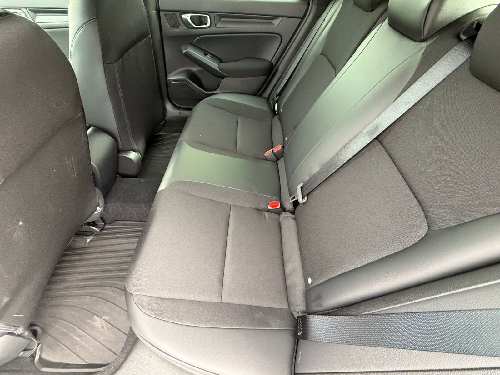 Used 2024 Honda Civic Sport image 29