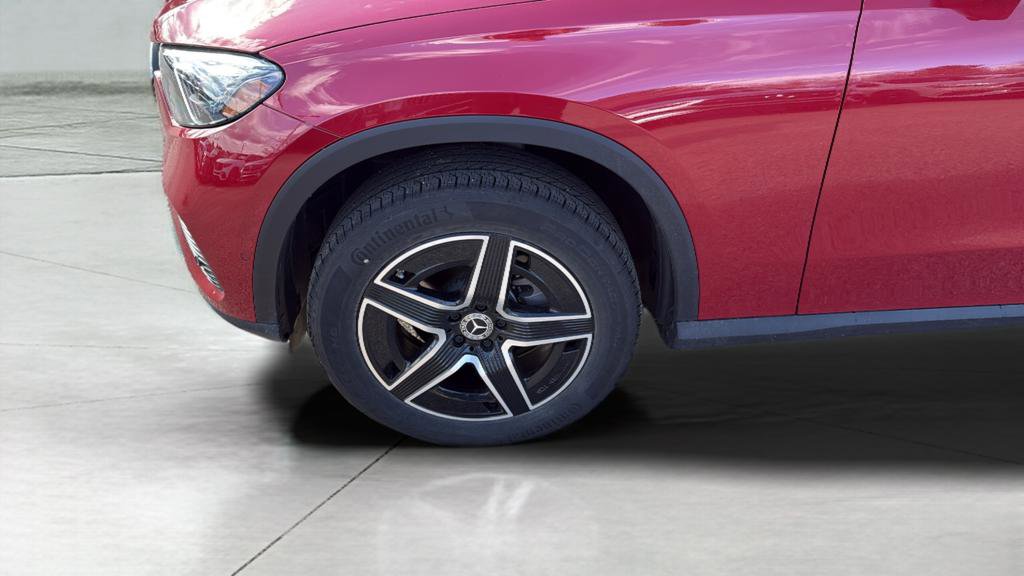 Certified 2026 Mercedes-Benz GLC 300 4MATIC image 9