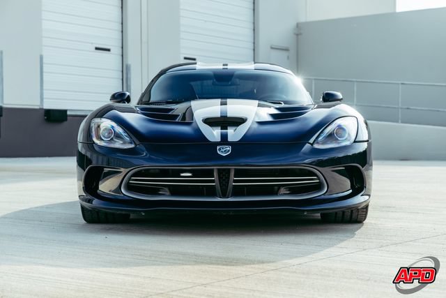 Used 2014 SRT Viper SRT-10 w/ Exterior Carbon Fiber Package RWD image 15