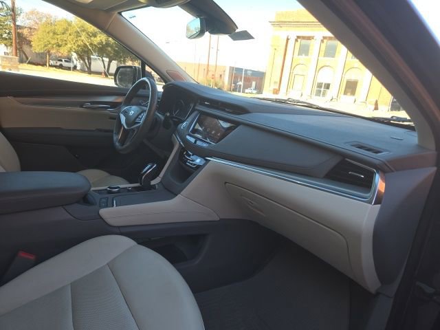 Certified 2023 Cadillac XT5 Premium Luxury image 16