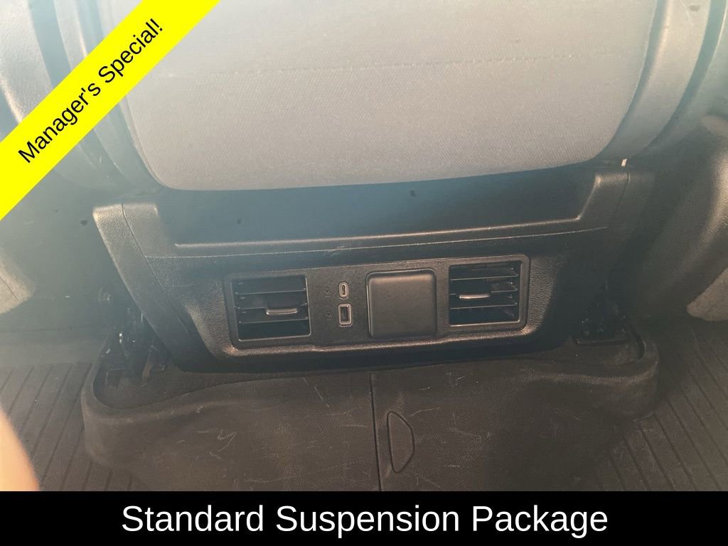 Used 2024 Chevrolet Silverado 1500 LT image 12