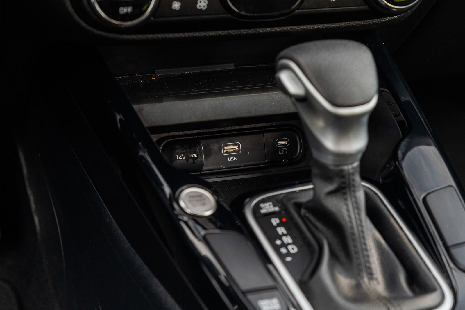 Used 2025 Kia Soul S image 28