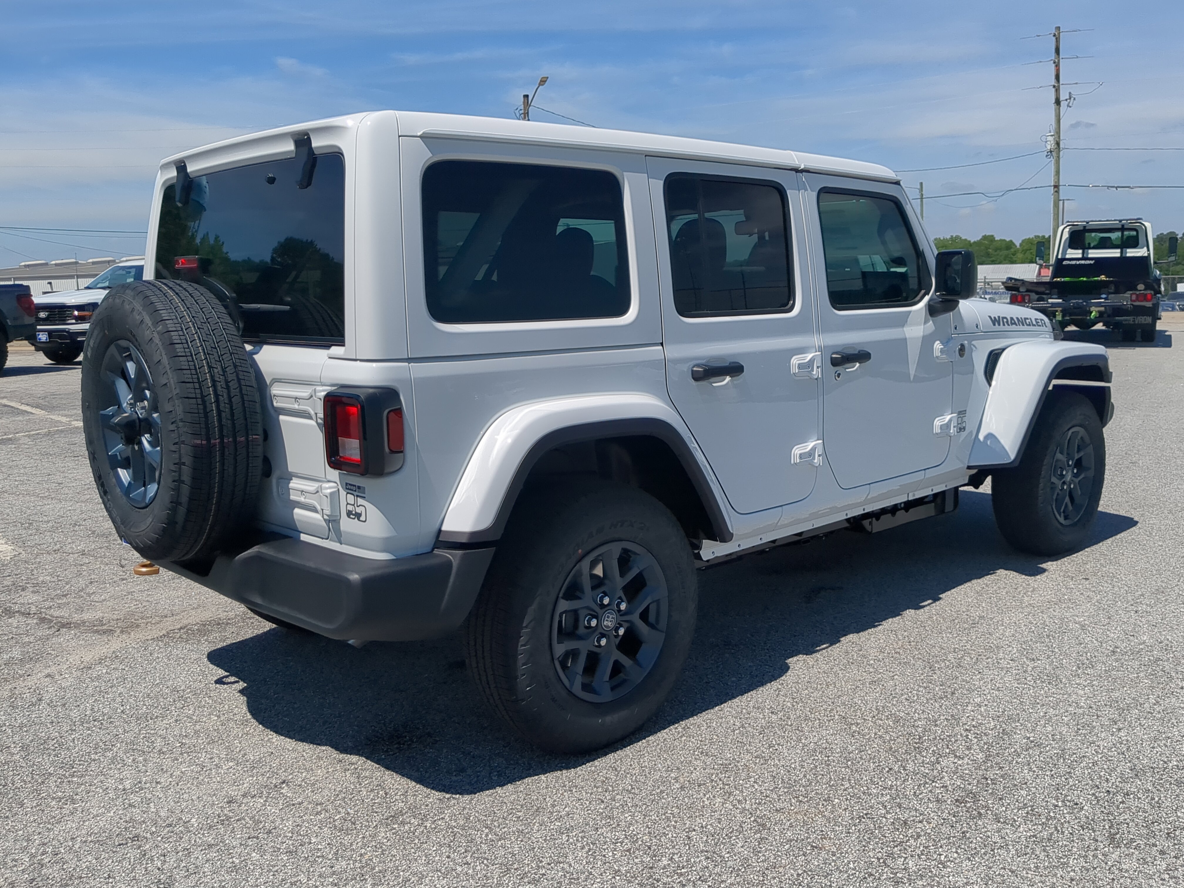 New 2026 Jeep Wrangler Unlimited Sport AWD/4WD image 3
