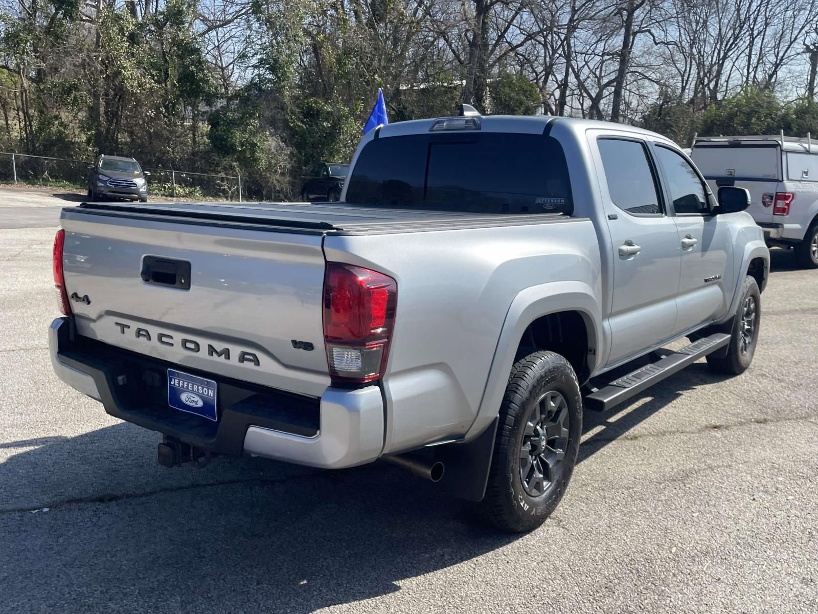 Used 2023 Toyota Tacoma SR5 w/ Technology Package image 3